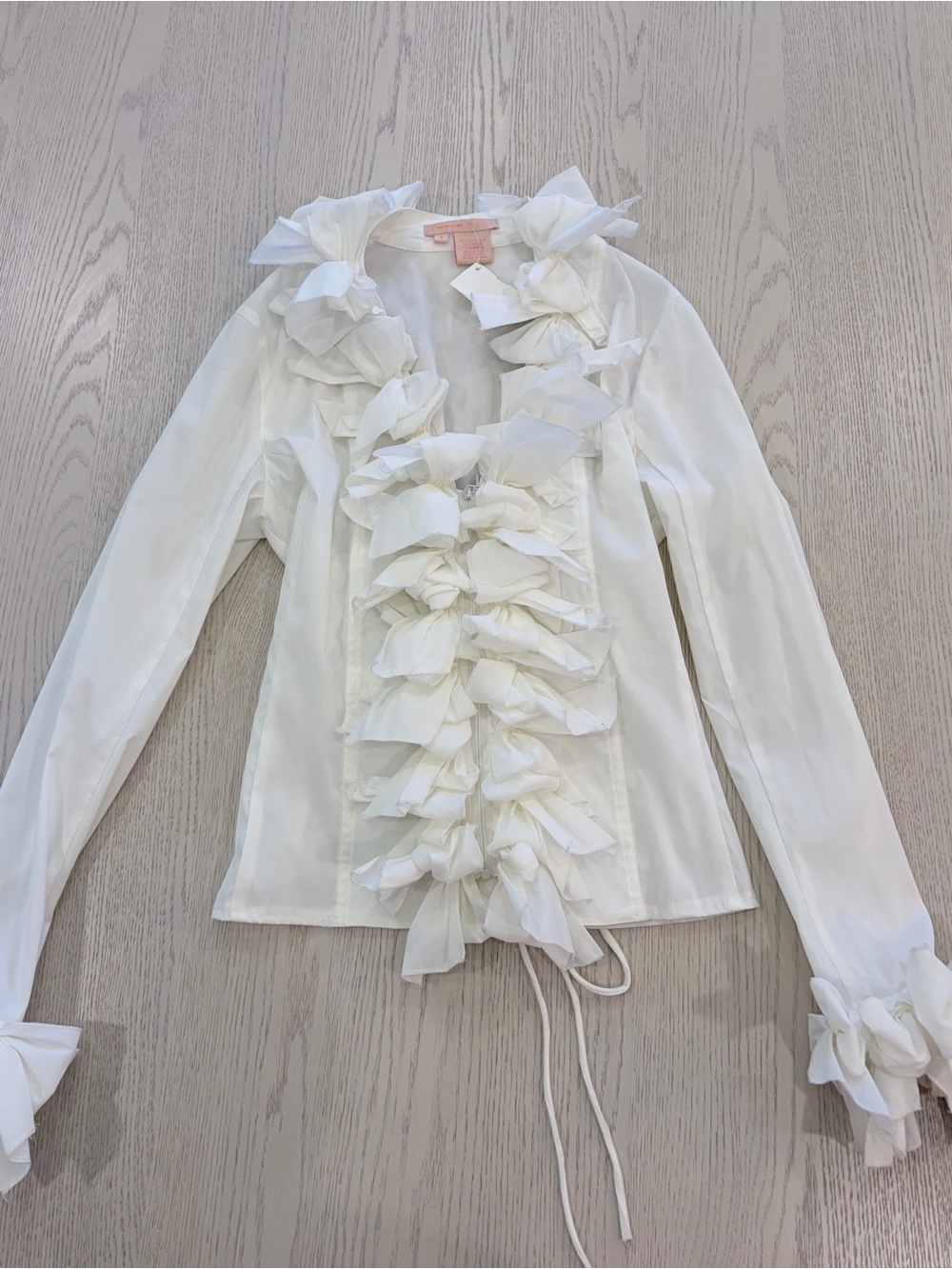Issue White Bow Ruffle Blouse Lace-Up Back Long Sleeve Size 4 NWT